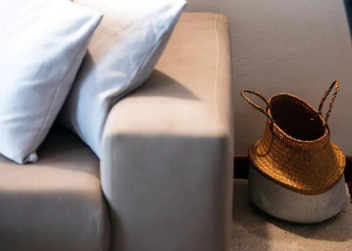 Medieval In Piazza Trento-trieste Φεράρα